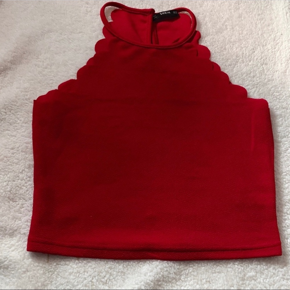 SHEIN Crop Top